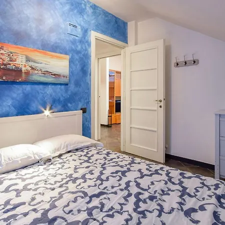 1 Bedroom Awesome In * Genova